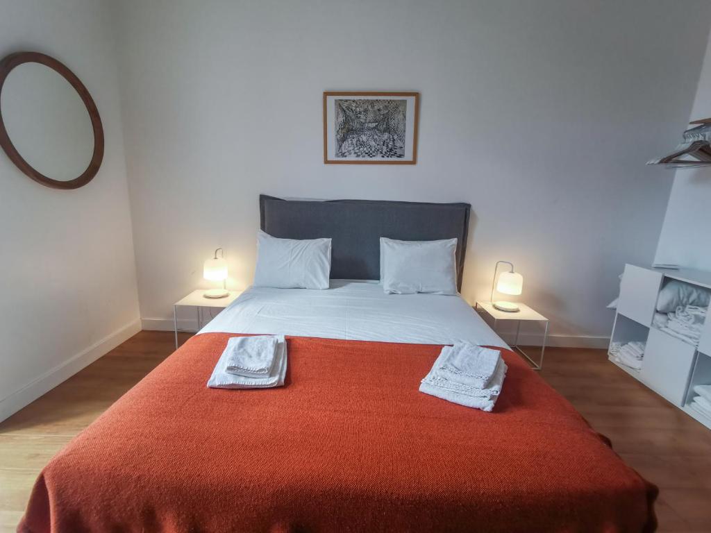 Fanqueiros Apartment room 6